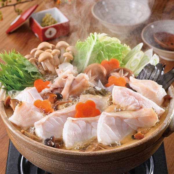 山口 ヤマモ水産 山口県産 天然くえ鍋セット(2人前)(切身200g、あら200g、出汁スープ500ml、餅5個、ゆず胡椒)【旬鮮便】【NN】 惣菜【季節の贈り物&ご褒美ギ