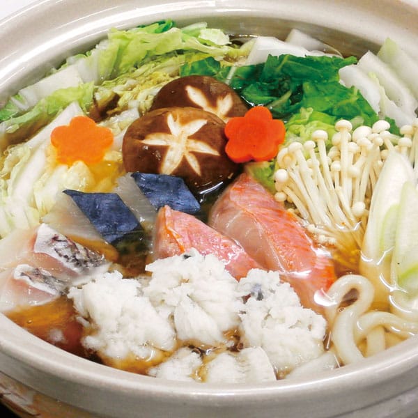徳島 吟月 四国瀬戸内の寄せ鍋(はも・鯛・鰆・金目鯛 各4(計240g)、うどん100g×2、だし汁250g)【お届け期間:11月11日〜1月10日】【旬鮮便】【NN】 惣菜【季節