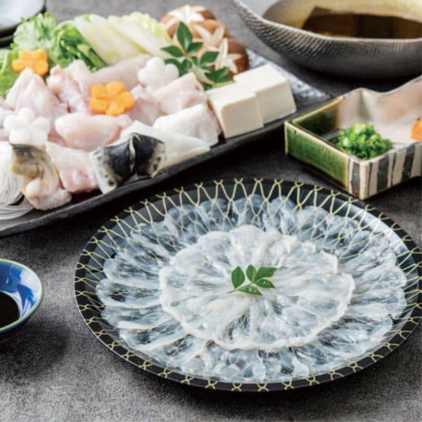 大阪 関門海 国産とらふぐセット(てっさ100g、てっちり450g、ポン酢200ml、赤おろし×2)【お届け期間:11月11日〜1月10日】【旬鮮便】【NN】 惣菜【季節の贈り物