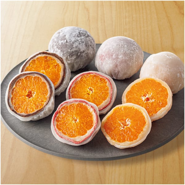 愛媛 津島あぐり工房 完熟みかん大福アソート6個入 完熟みかん大福2、みかん＆チョコ大福2、みかん＆苺チョコ大福2【NN】　商品画像1