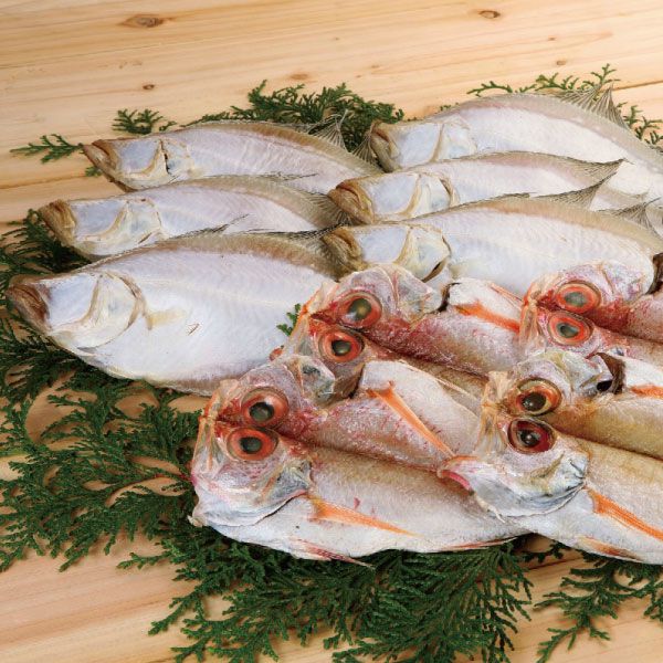 鳥取 鷦鷯屋 のどぐろ・かれい一夜干詰合せ のどぐろ開き4枚、えてかれい6枚、各種山陰沖産【NN】　商品画像1