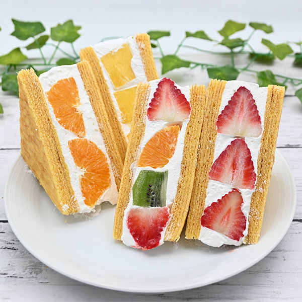 旬果バウムサンド フルーツセレクション【おいしいお取り寄せ】　商品画像1