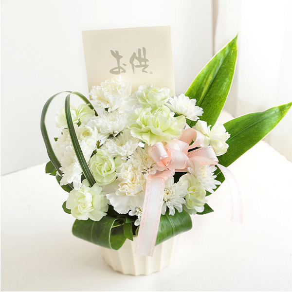 お供えアレンジ「清花」(ホワイト)【花】【年間ギフト】　商品画像1