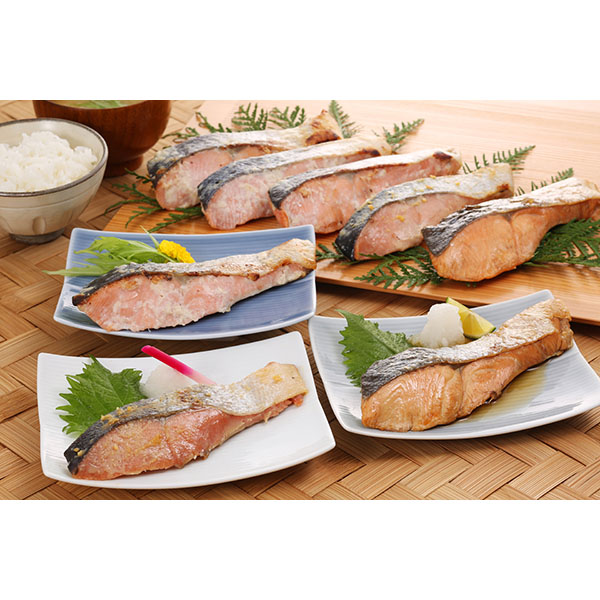 三協水産 北海道日高沖産 解凍するだけの秋鮭切身3種8切【母の日】 商品画像1