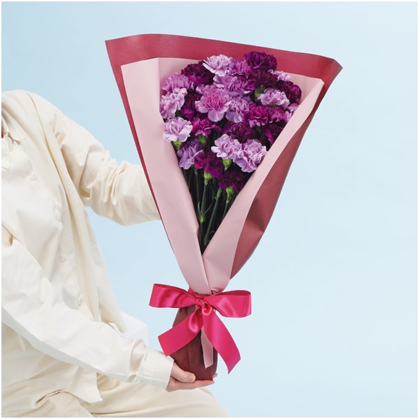 茨木春草園 30本のムーンダストブーケ【母の日】 商品画像1