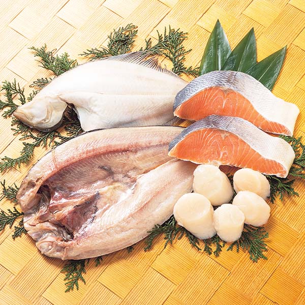 北海道産 開きほっけと北のうまいもの詰合せ(ほっけ・宗八かれい・新巻鮭・ほたて貝柱)【北海道フェア】　商品画像1