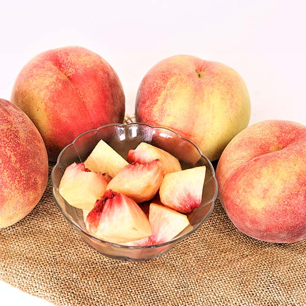 福島県産 もも さくら白桃 2kg【限定100点】【お届け期間：9月1日〜9月30日】【おいしいお取り寄せ】　商品画像1