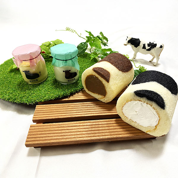和歌山 黒沢牧場 牛柄ロールケーキ＆牧場プリン3個セット ミルクロールハーフ、ジャージーチョコロールハーフ、ミルクプリン75g×2、ミルクチーズプリン80g【NN】　商品画像1