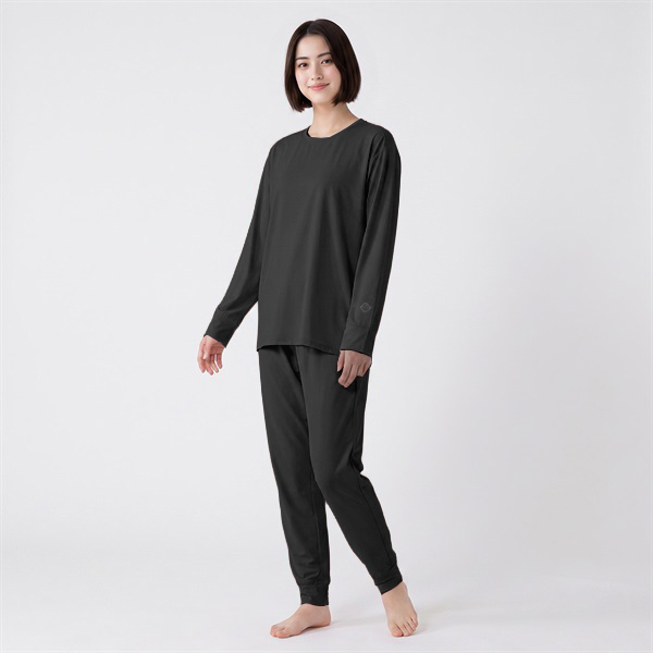トップバリュ EXセリアント ウェア ルームウエア上下セット(ルーム長袖Tシャツ＆ルームロングパンツ)クロ / Lサイズ【限定10点】【敬老の日・ソーシャル対応可】　商品画像1