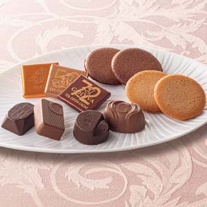 ゴディバ チョコレート&クッキー アソートメント 13粒＆8枚入【冬の贈りもの・お歳暮】[208038]