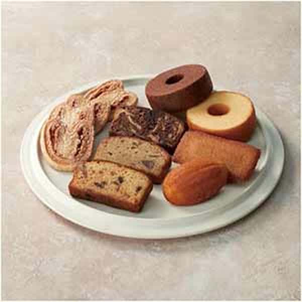 パティスリー キハチ 焼菓子ギフト 8種11個入【父の日】