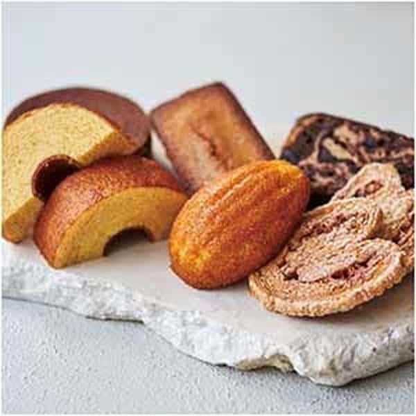 パティスリー キハチ 焼菓子ギフト 8種20個入【父の日】