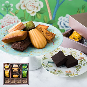 パティスリー ラ・マーレ・ド・チャヤ 焼菓子詰合せ＜13個入＞【おいしいお取り寄せ】