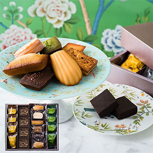 パティスリー ラ・マーレ・ド・チャヤ 焼菓子詰合せ＜18個入＞【おいしいお取り寄せ】