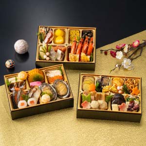 加賀屋 和風おせち三段重【3〜4人前・41品目】【イオンのおせち】