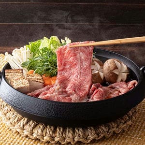 旬とごちそうコース「銘柄牛 肉づくし」　島根県産 隠岐牛すきやき用食べ比べセット(かたロース、もも) 800g