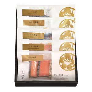 新潟小川屋 お魚の焼漬詰合せ 匠の焼漬さけ×1(チリ産)・ハラス×1(チリ産又はペルー産)・ぶり×1(国産)・ほたて×1(北海道産)・さば×1(ノルウェー産)【夏の贈りもの・お中元】【KN】