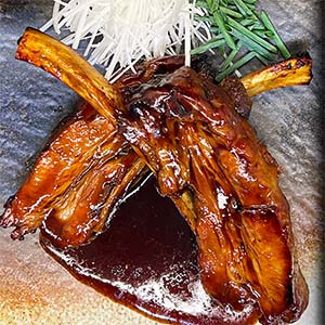 鎌倉 肉の石川 本店 鎌倉スペアリブ【お届け期間:6/11(水)〜8/25(月)】【夏の贈りもの・お中元】【MK】