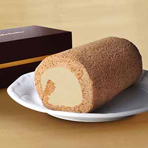 ミカド珈琲 旧軽モカロールケーキ【お届け期間：8月8日〜8月12日】[KM-1]【お盆ごちそう特集】