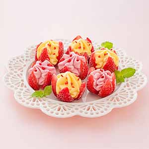 博多あまおう 花いちごのアイス【お届け期間：7月18日〜7月28日】[A-DSM]【超！ナツ夏祭り】