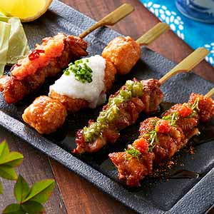 博多華味鳥 焼き鳥セット(もも串・つくね串・むね串・皮串 各1本)×2袋 (L8070)【サクワ】