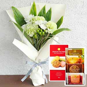 お供え花束「そらね」(グリーン)お菓子セット【花】【年間ギフト】