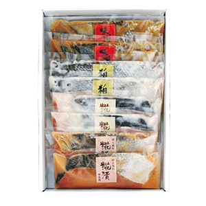 新潟 永徳 鮭彩菜セット(秋鮭の味噌漬1切×2、秋鮭の粕漬1切×2、秋鮭の糀漬明太風1切×2、秋鮭の糀漬1切×2)【夏の贈りもの・お中元】【KN】