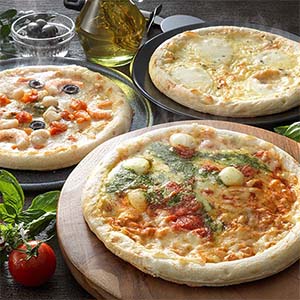 ロイヤルホテル リーガロイヤルホテル ナポリ風ピッツァ3種セット【おいしいお取り寄せ】