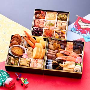 <北の祝賀＞ 北海道原料にこだわったおせち料理三段重【3人前・39品目】【イオンのおせち】